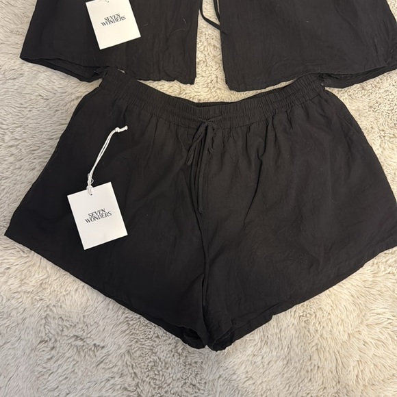 Seven Wonders Octavia Drawstring Shorts & Tie Front Halter Top 2pc Matching Set - Picture 5 of 9